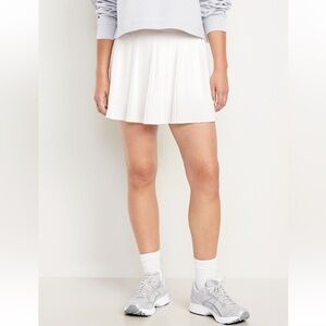 Old Navy Women's White Mini Skirt